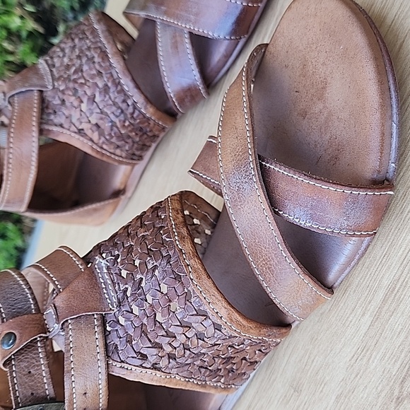 Bed Stu Capriana Gladiator Distressed Leather Sandals Size 6.5 - Picture 5 of 12